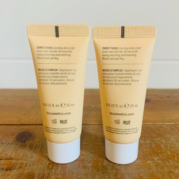 2pk IT Cosmetics Confidence In A Cleanser - Picture 2 of 3